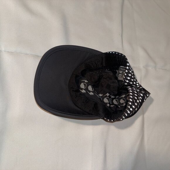 Bakline Reflective Running Cup - Picture 4 of 5